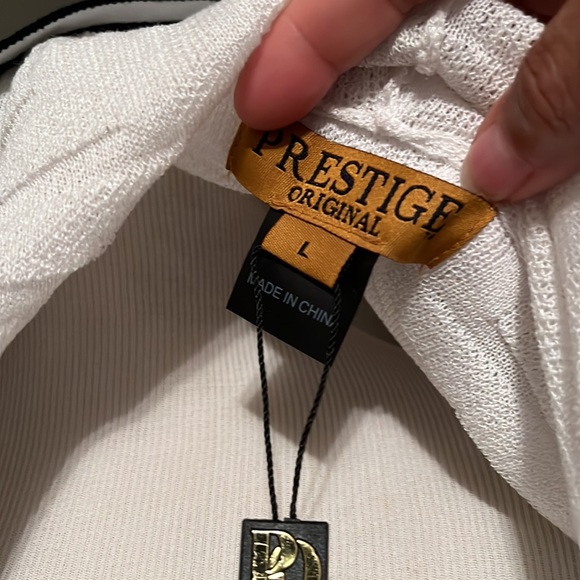 Prestige Original Hooded Cover Up - Picture 6 of 6